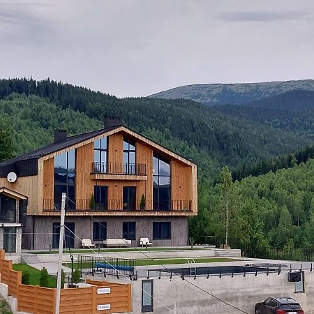 Chalet Panorama Bukovel Luaran gambar